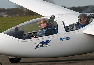 holiday gliding course student 7 instructor in a K21 glider